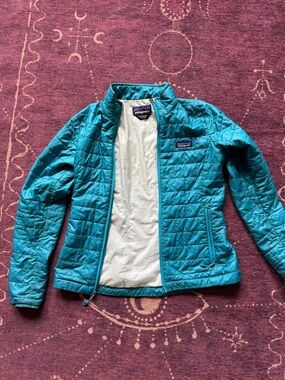 Patagonia Women's Teal Quilted Lightweight Puffer Jacket